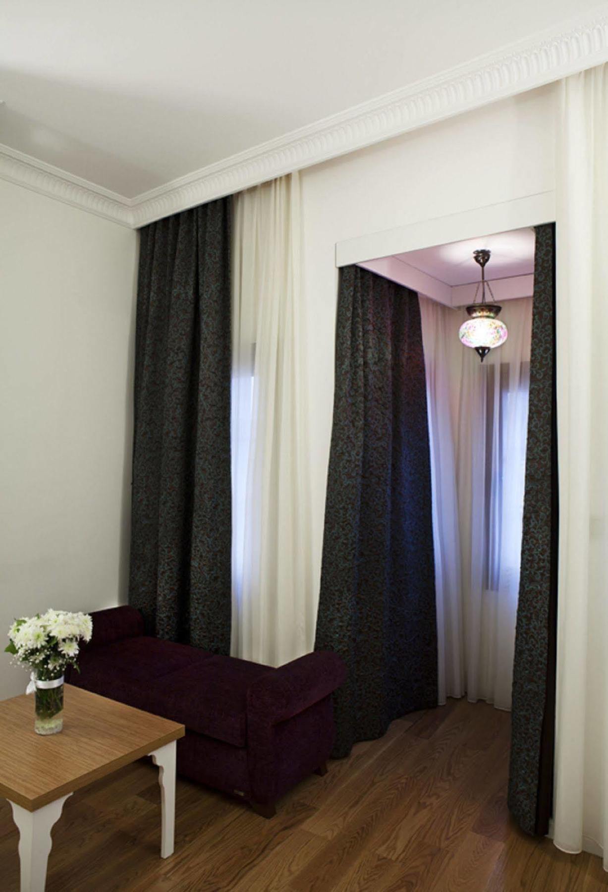איסטמבול Jakaranda Hotel מראה חיצוני תמונה